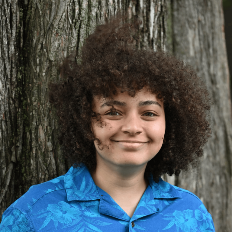 Portrait of Pensée Ismael